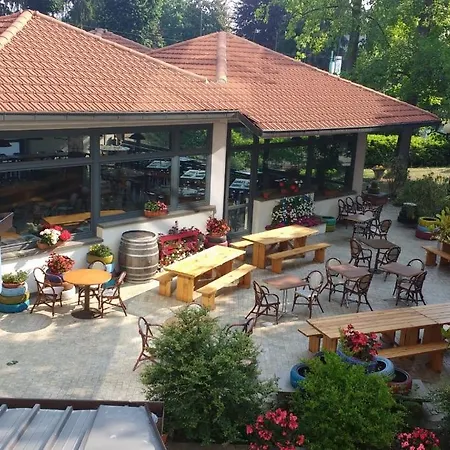 Ξενοδοχείο Panorama 3*