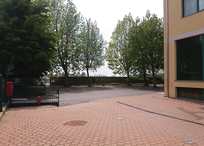 丽景酒店 3*